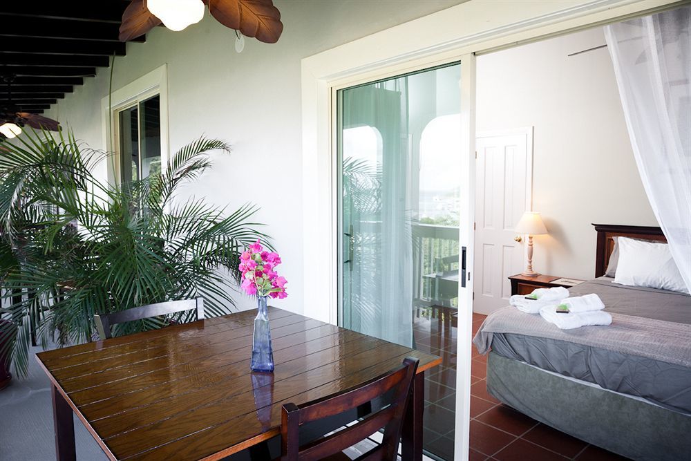 Two Sandals - A Boutique Hotel นาซาเร็ธ ภายนอก รูปภาพ